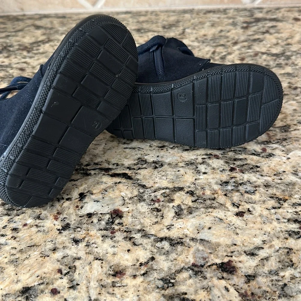 NEW Jacadi Dark Blue Suede Leather Kids Boots with Red Detail size 5.5 / 21